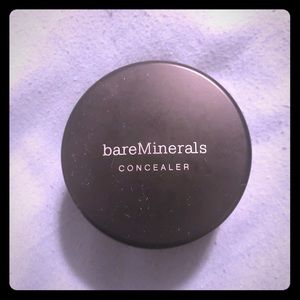 bareMinerals concealer powder